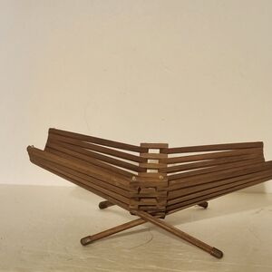 Vinyage Mcm Wooden Expandable Rack